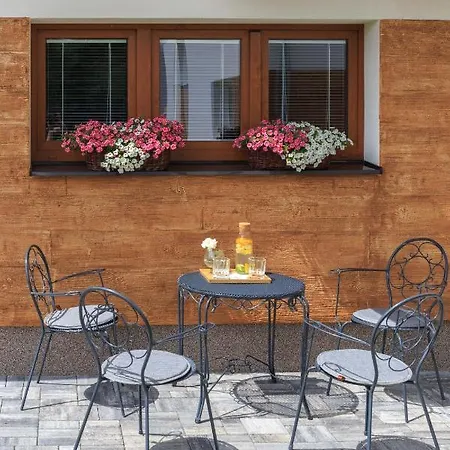 Alexandra ヴィラ Bešeňová