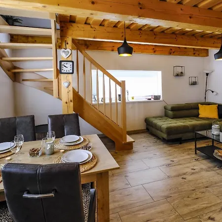 Alexandra * Bešeňová